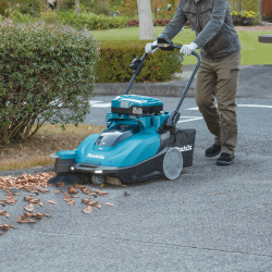 Makita VS001G cordless sweeper